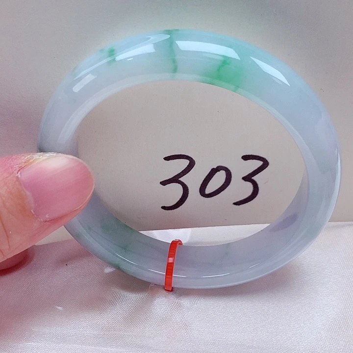 翡翠未镶嵌手镯翡翠