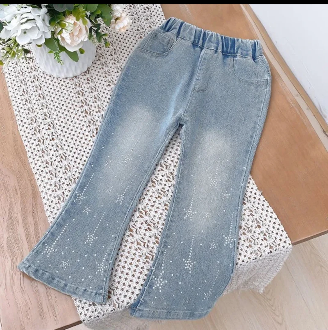 女童裤子春秋2025春款洋气时髦儿童牛仔裤韩版宝宝喇叭裤微弹长裤