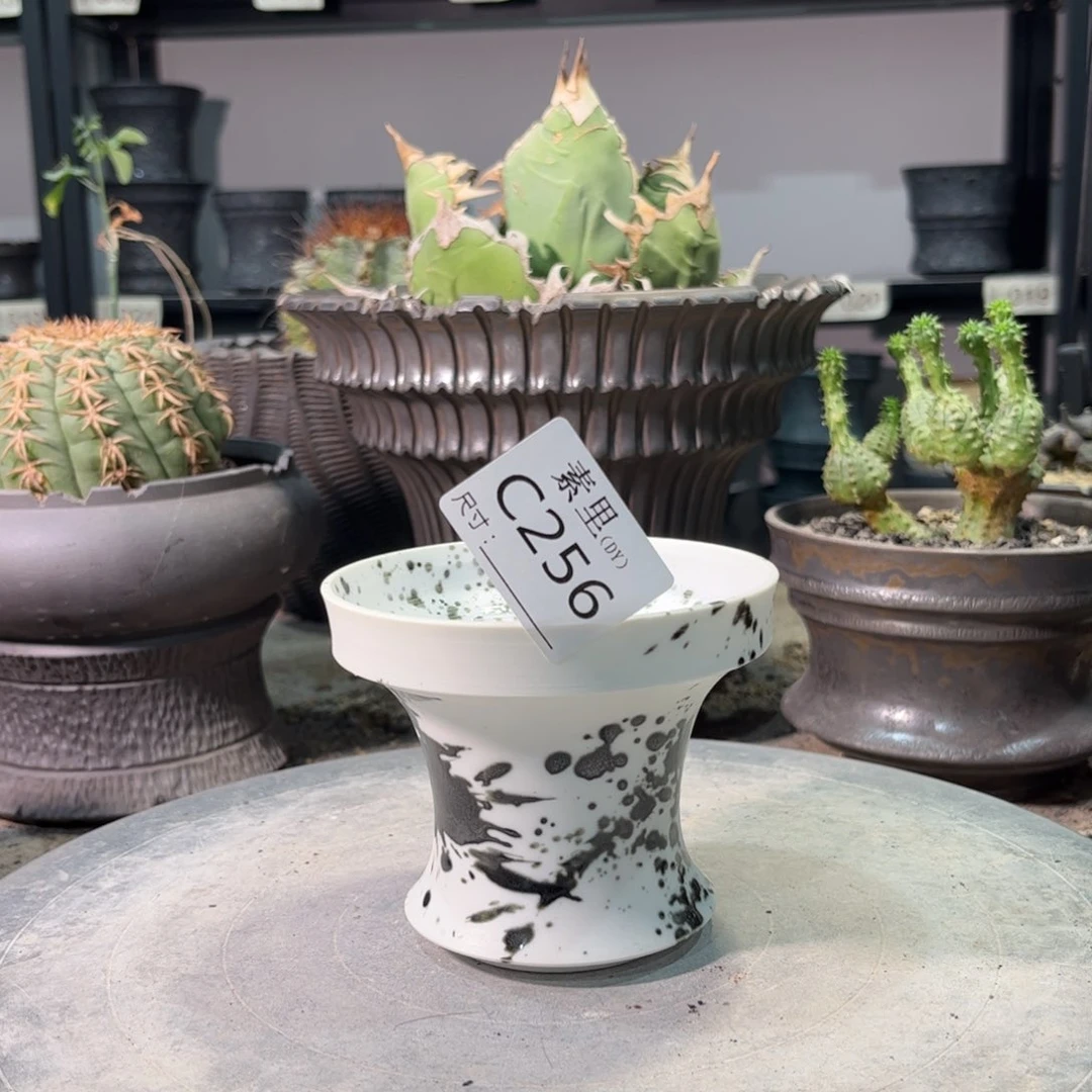 景德镇手工素里内口10高8.5瑕疵