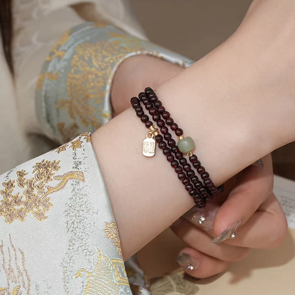 三圈石榴红 叠戴多圈福字创意设计原创手串商品图