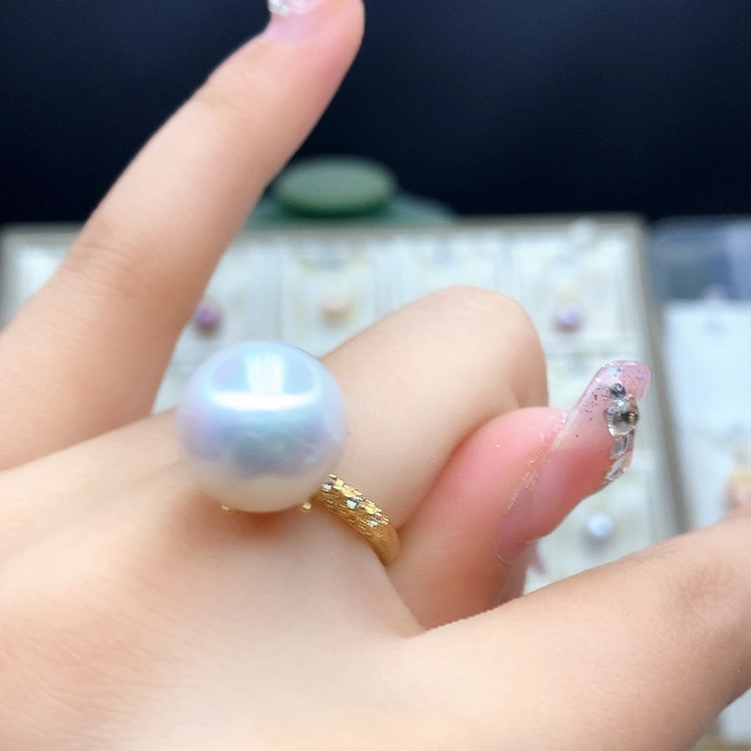 淡水珍珠颈饰合金