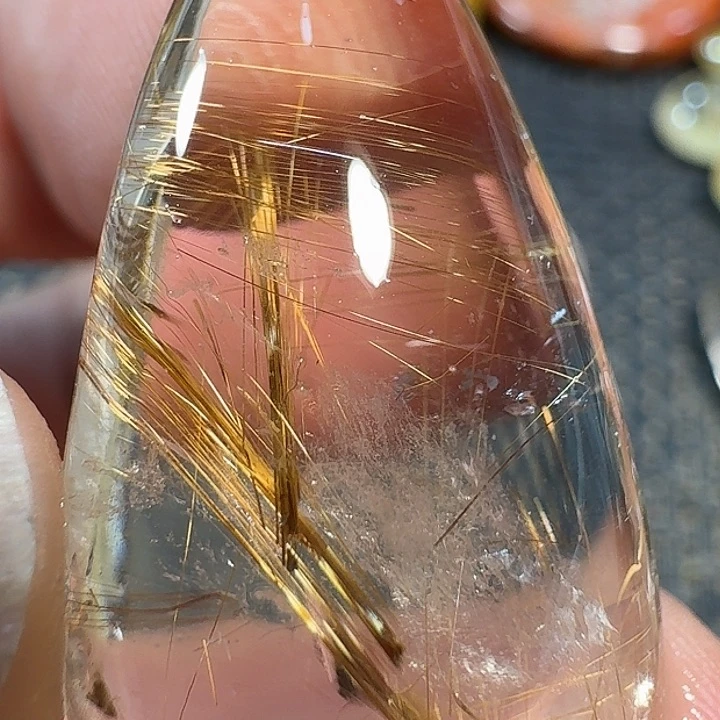 用***0未镶嵌颈饰水晶好