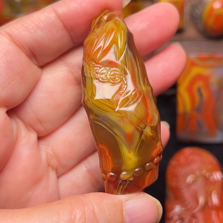 玛瑙/玉髓未镶嵌颈饰