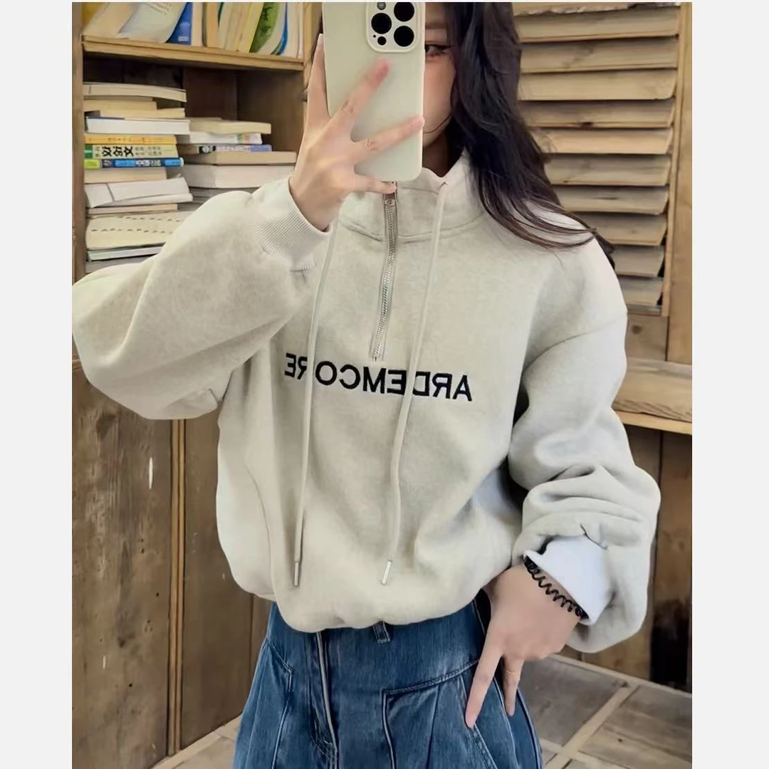 1017秋冬新款时尚百搭宽松复合bb绒加绒刺绣字母卫衣