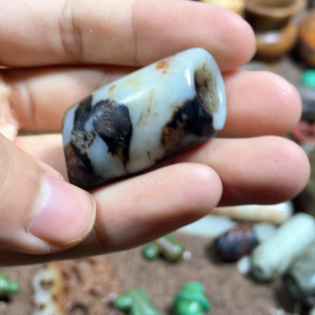 未镶嵌和田玉（糖玉）挂件