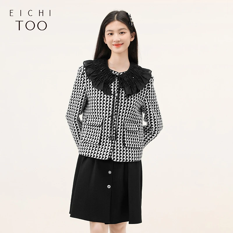 爱居兔黑白爱心提花时尚无领小香风大衣外套EWDAJ3N004A