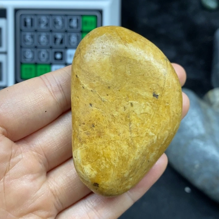 未镶嵌和田玉（糖玉）挂件