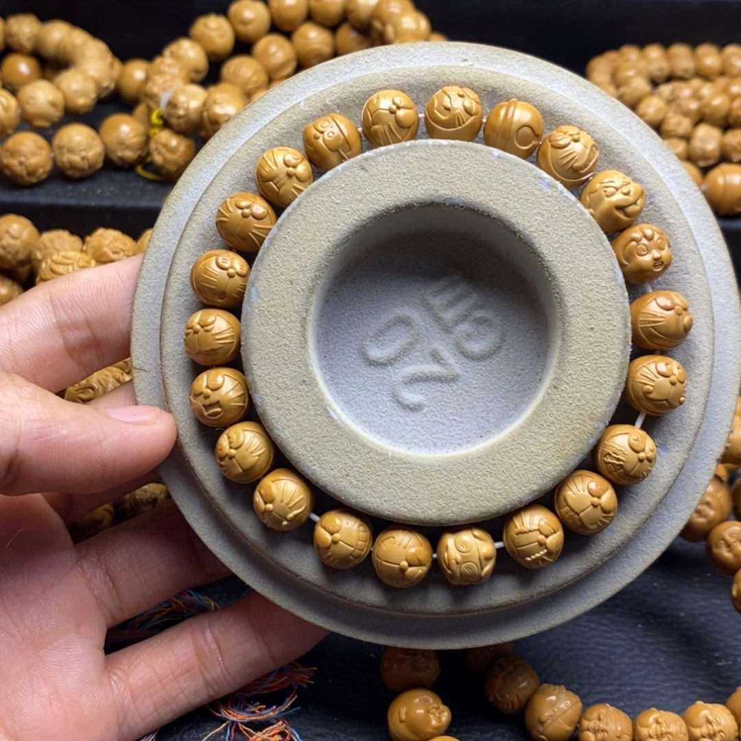 猴头核桃手串机器猫