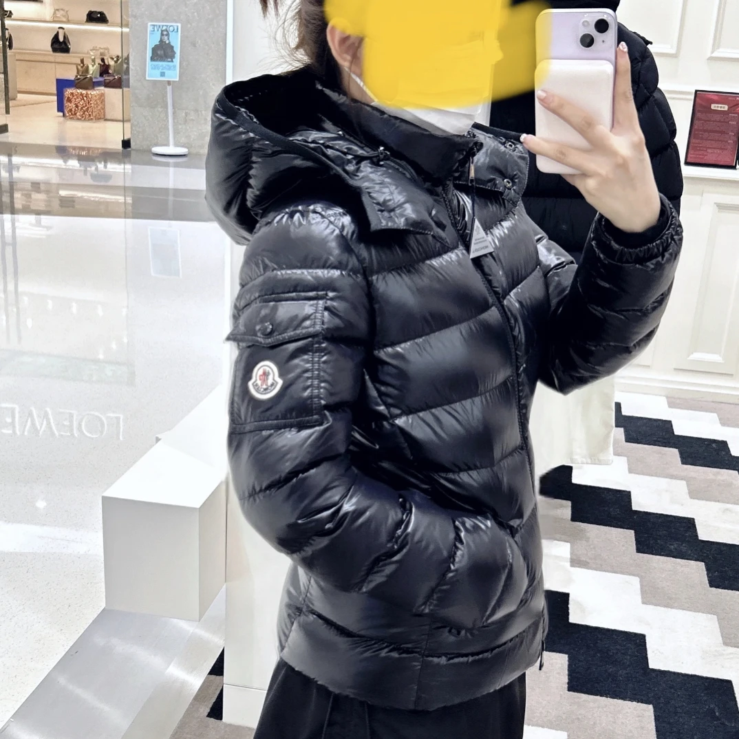 未使用 MONCLER Tsan0549/纯色经典羽绒服Bady/尺码1
