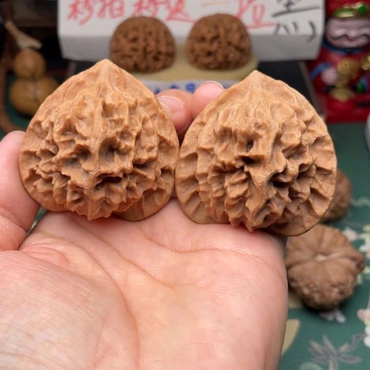 【闪购商品】把件文玩核桃46.5全品帝王