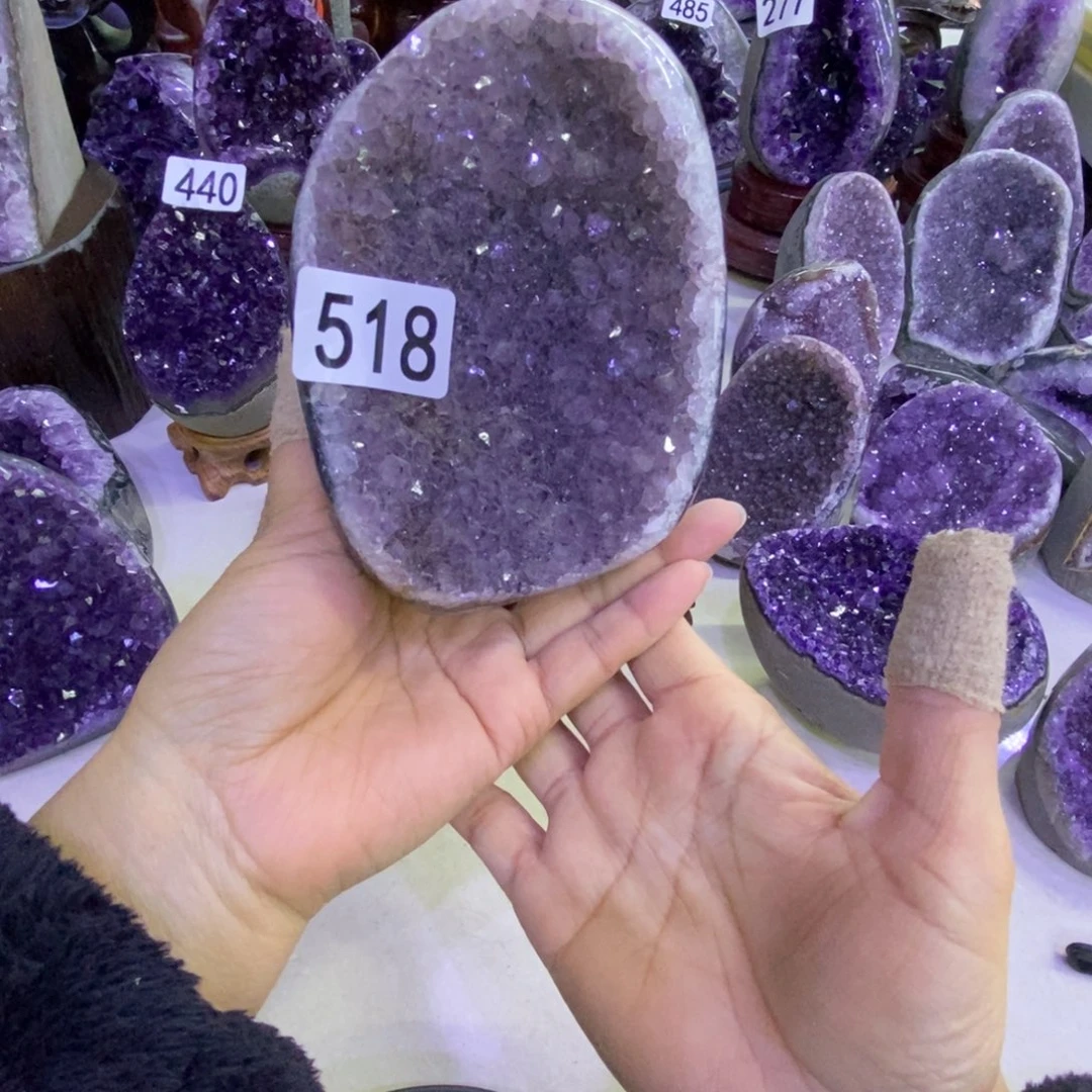 未镶嵌水晶大型摆件（非配饰）