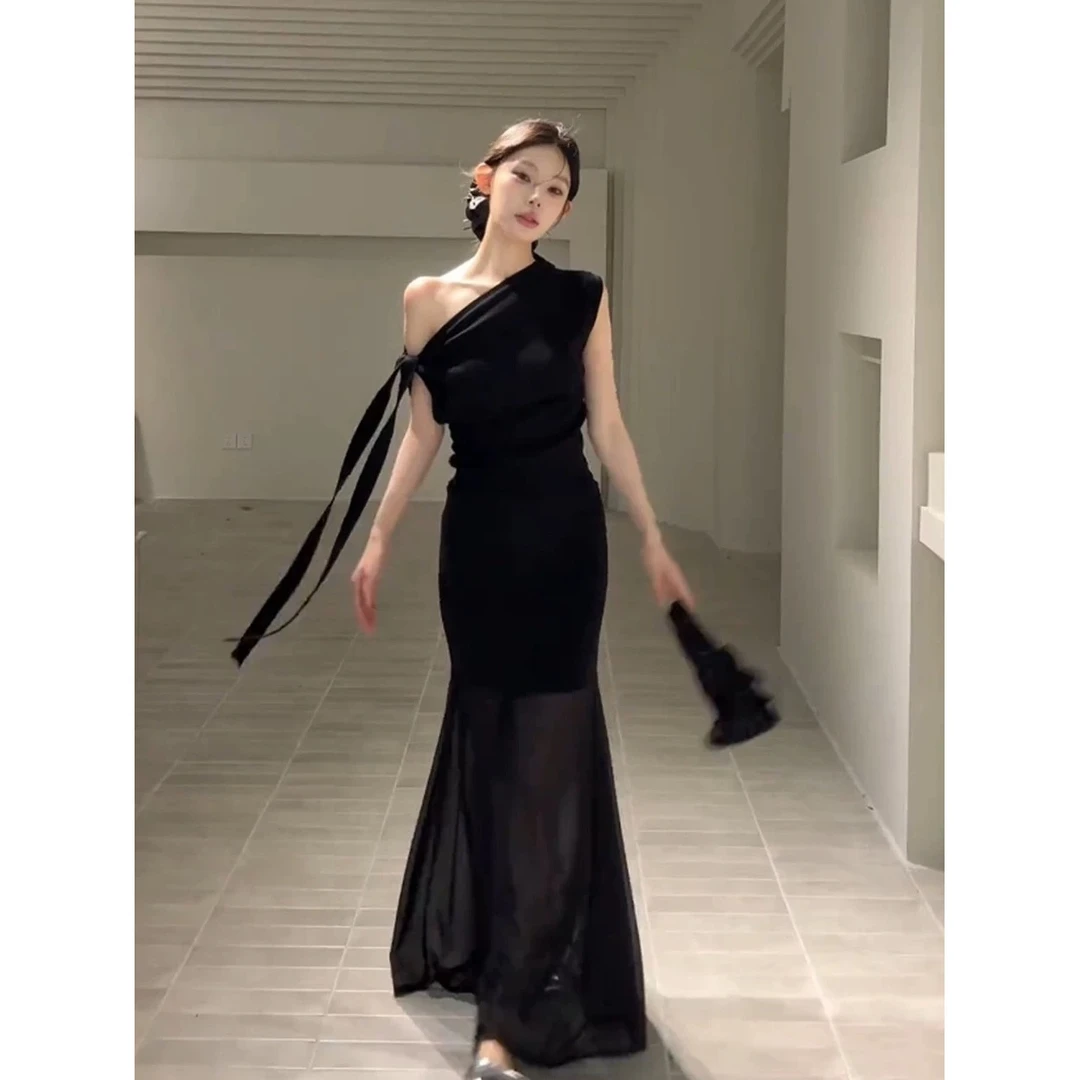 法式绝美气质露肩系带上衣包臀纱裙女装2025夏季新款性感显瘦套装
