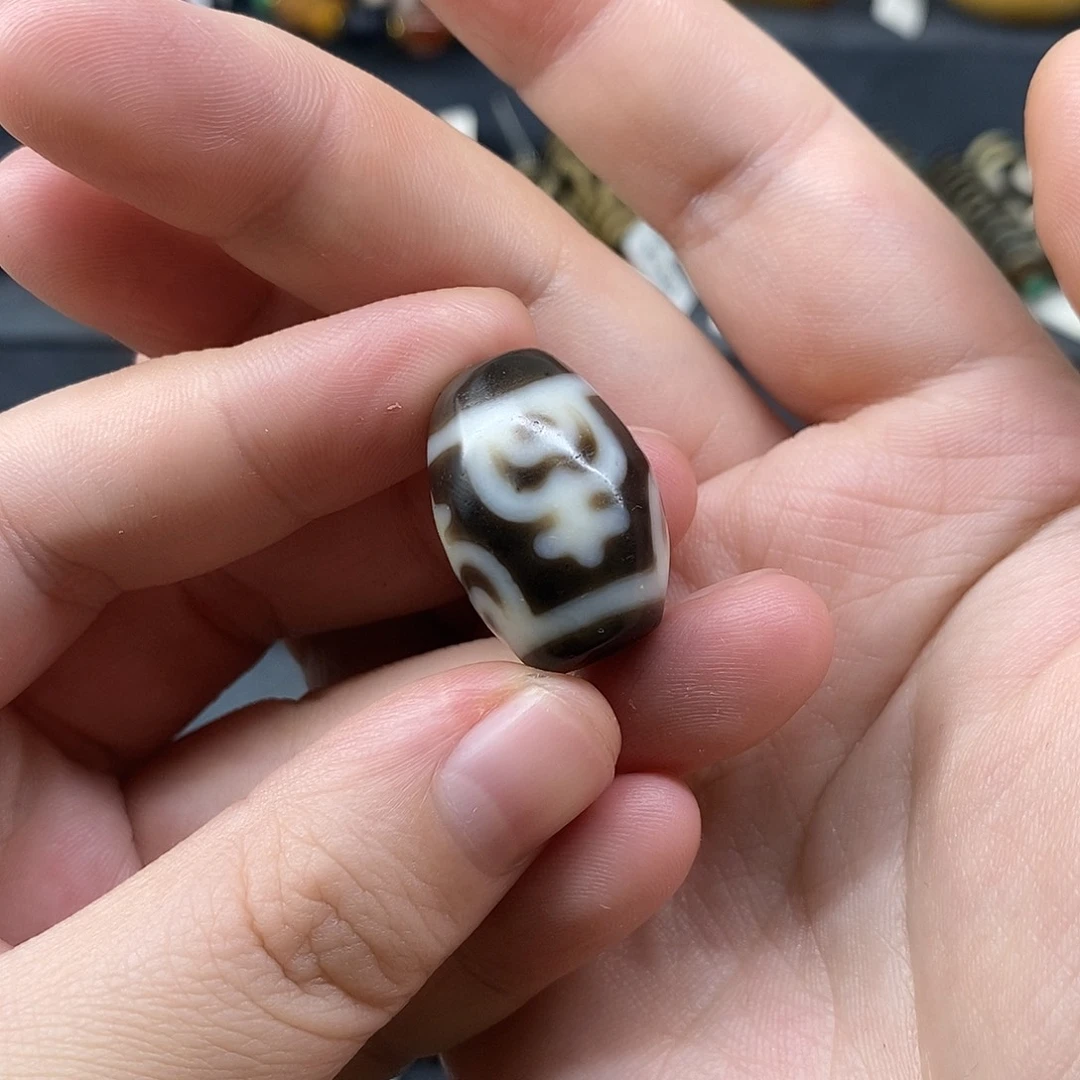 玛瑙/玉髓（覆膜）未镶嵌颈饰