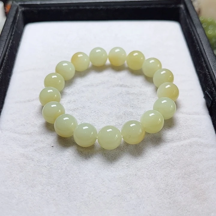 和田玉手串未镶嵌西***里