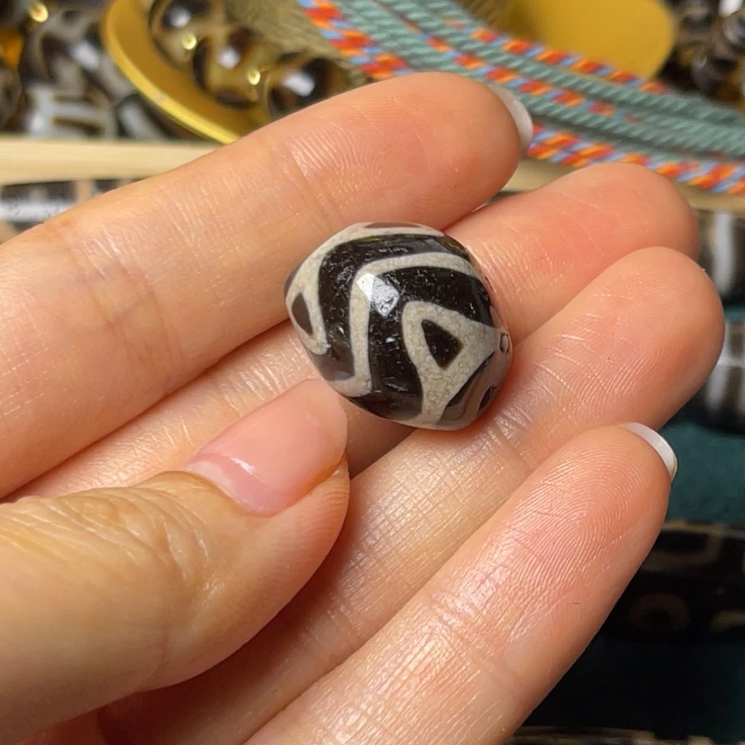 玛瑙/玉髓颈饰未镶嵌?*