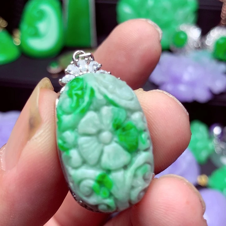 翡翠未镶嵌吊坠(不含链)