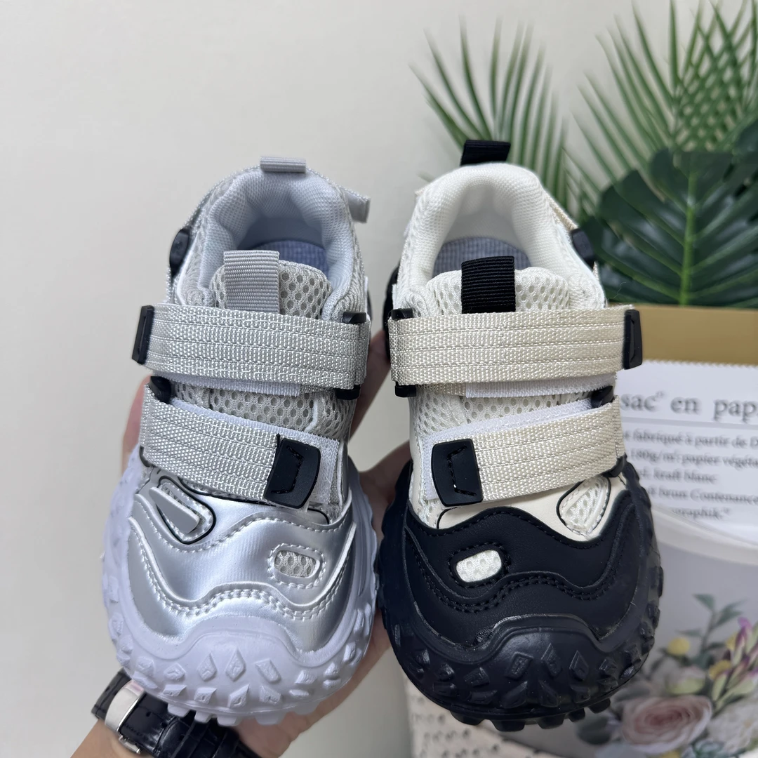 2025秋季新款韩版ins风儿童老爹鞋男童女童eva底魔术贴运动鞋88