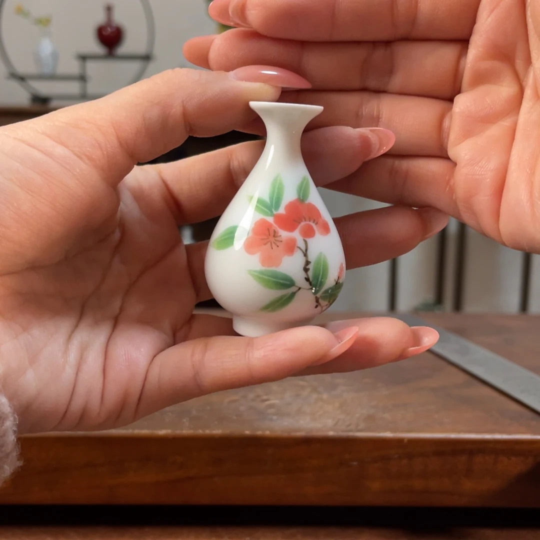 景德镇陶瓷小花瓶