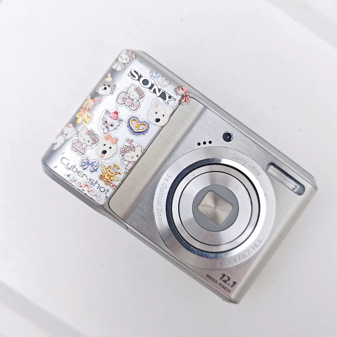 9新 Sony/索尼 s2100热门白皮 1200万像素3倍变焦 配件齐全