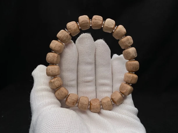 【范道竹核雕艺术】老型花生奶素串1.1✖️0.9