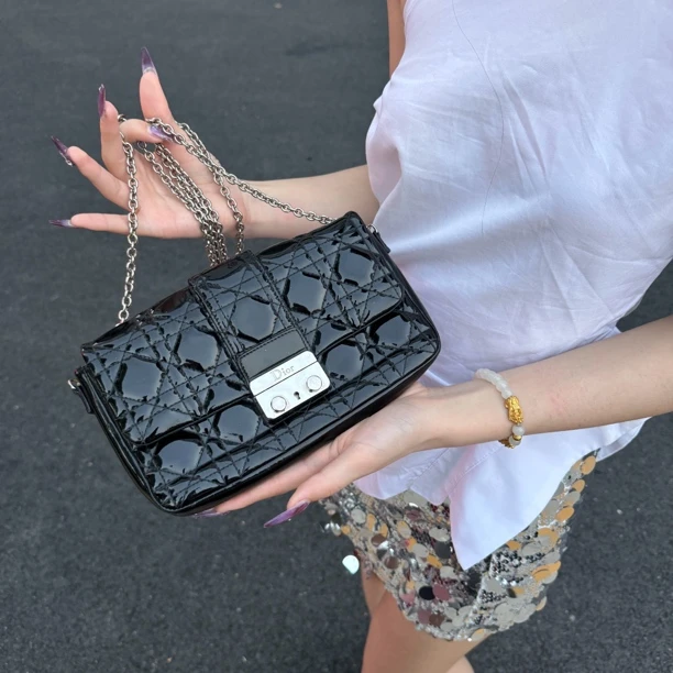 95新 DIOR/迪奥 DIOR黑银woc藤格纹手提包斜挎包