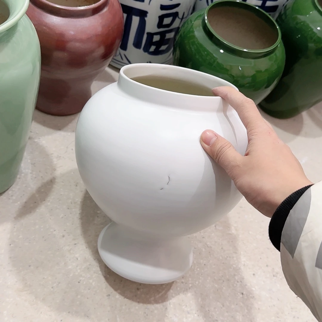 摆件微瑕有孔微瑕