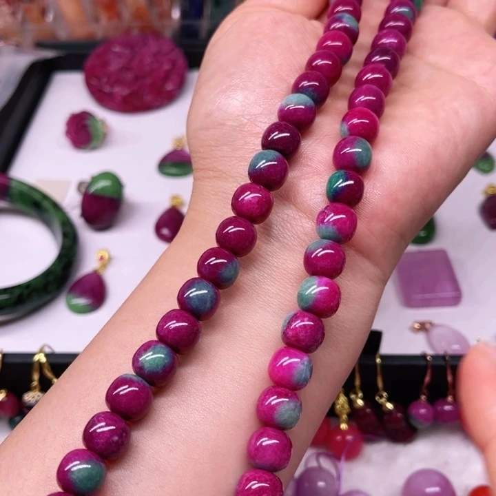 红绿色妈妈毛衣链卡9.8