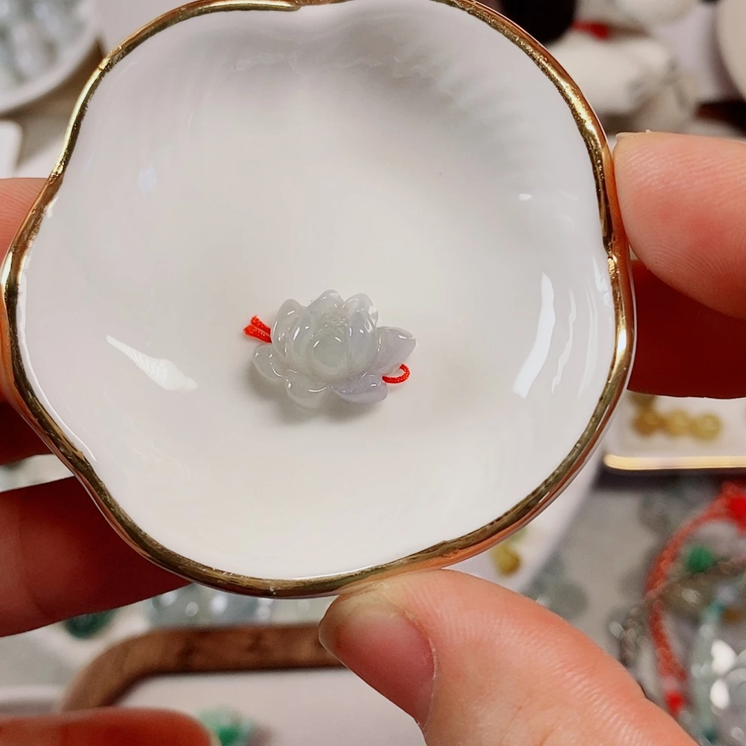 ꧔****翡翠未镶嵌颈饰天然A货