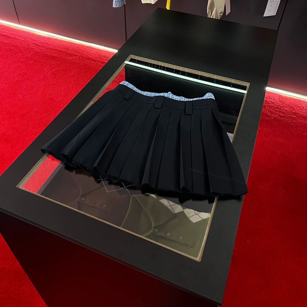 B048【M家】高版本李兰迪同款25夏季短裙减龄学院风格纹百搭半裙