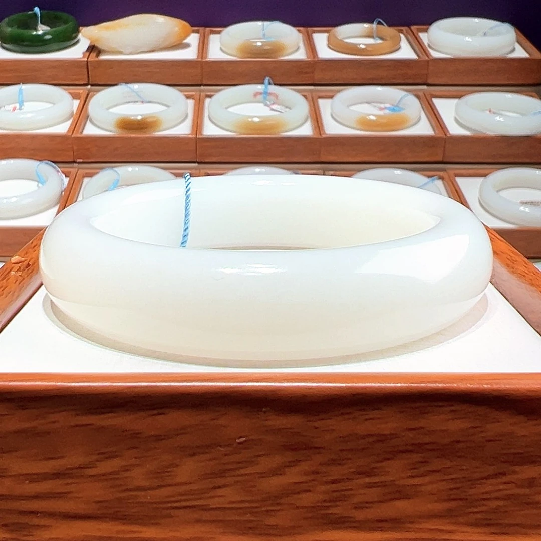 和田玉手镯 58未镶嵌