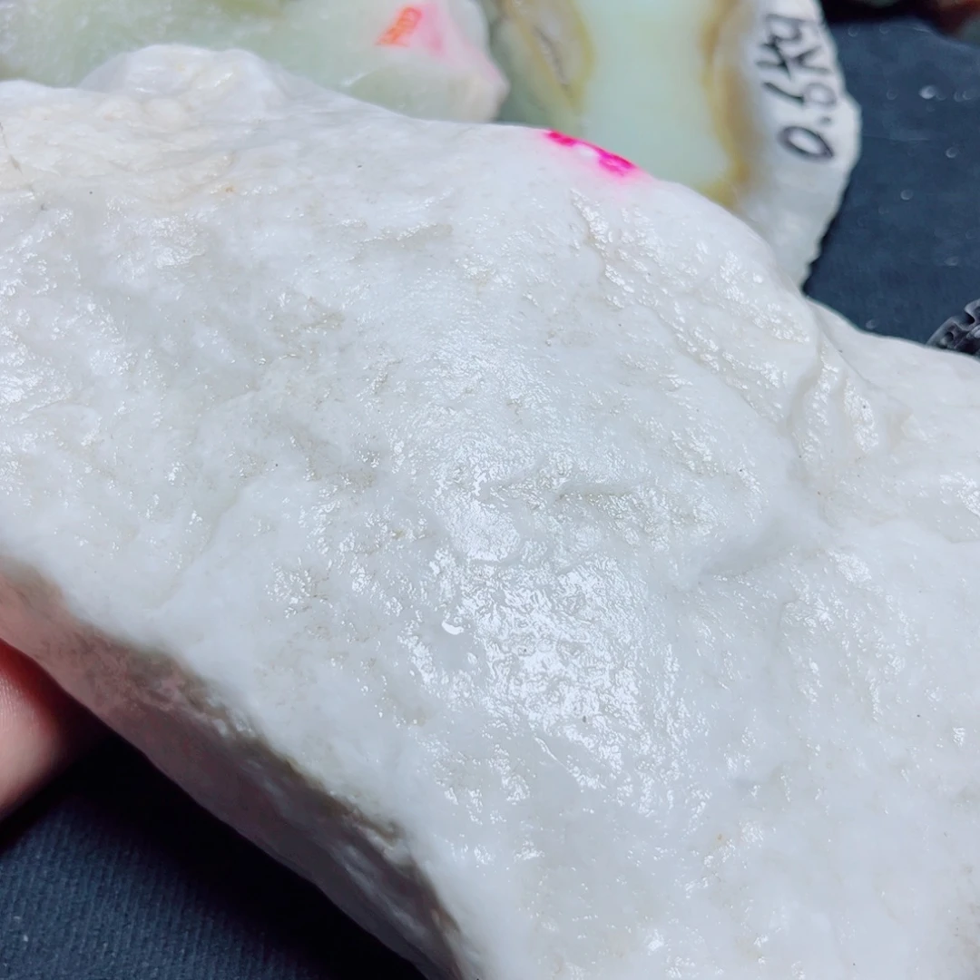 未镶嵌和田玉珠宝奇石