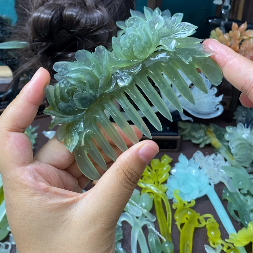蛇纹石玉未镶嵌发饰