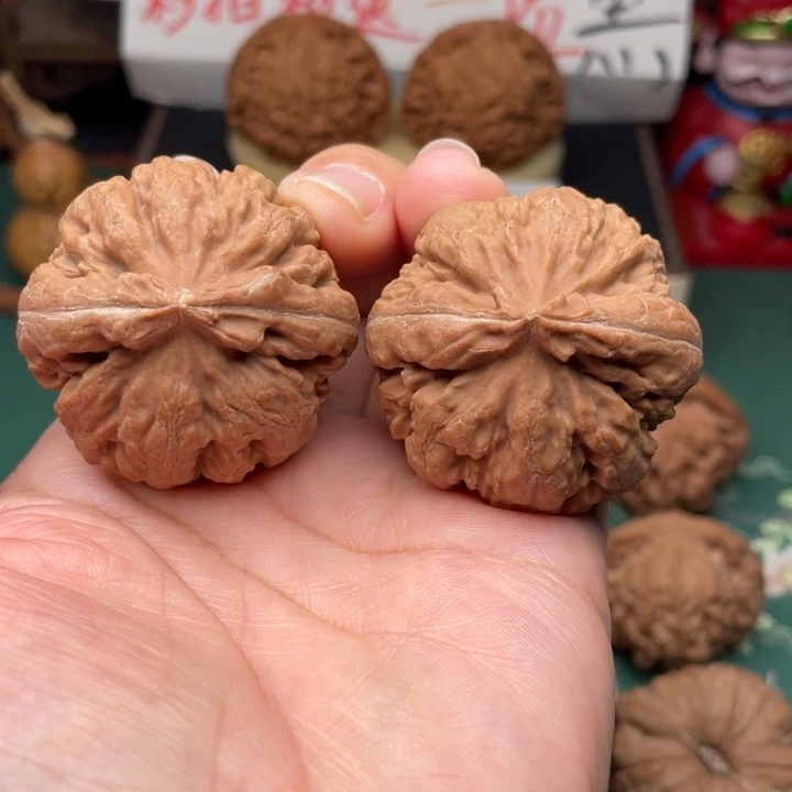 【闪购商品】把件文玩核桃41全品霸王龙