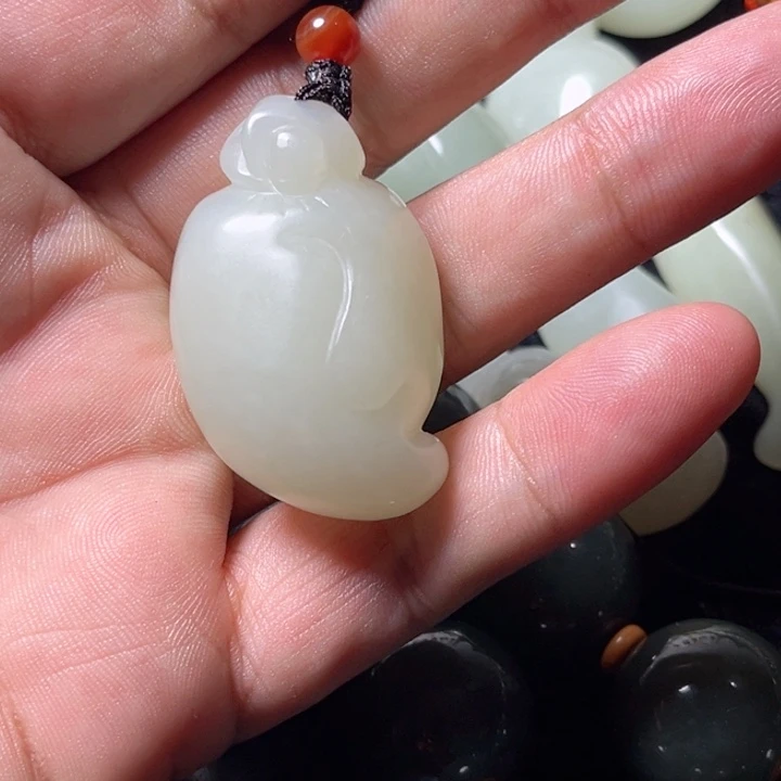 用***0手串未镶嵌和田玉