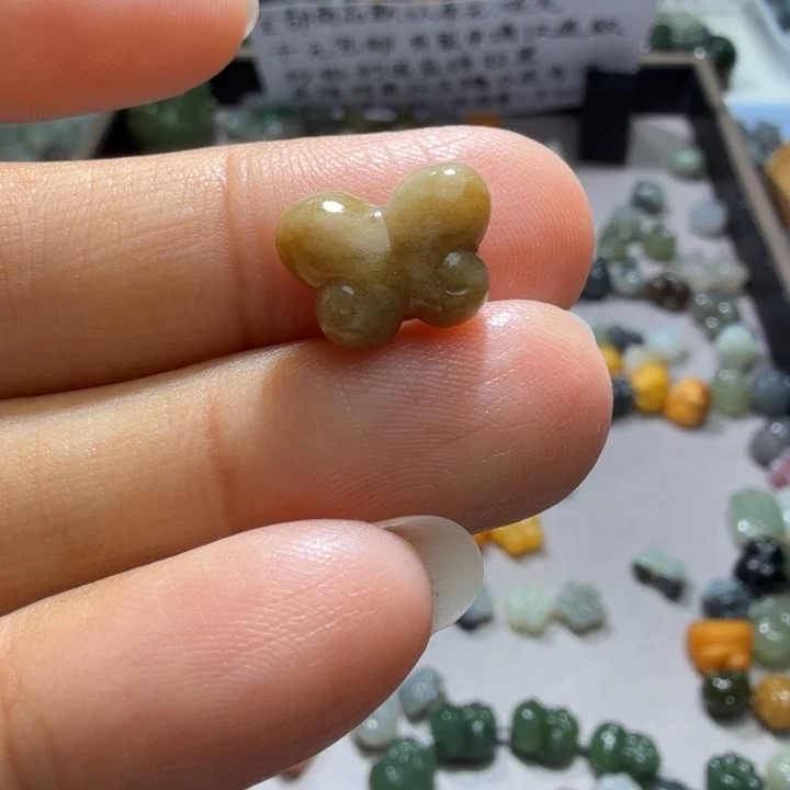 未镶嵌和田玉珠宝半成品
