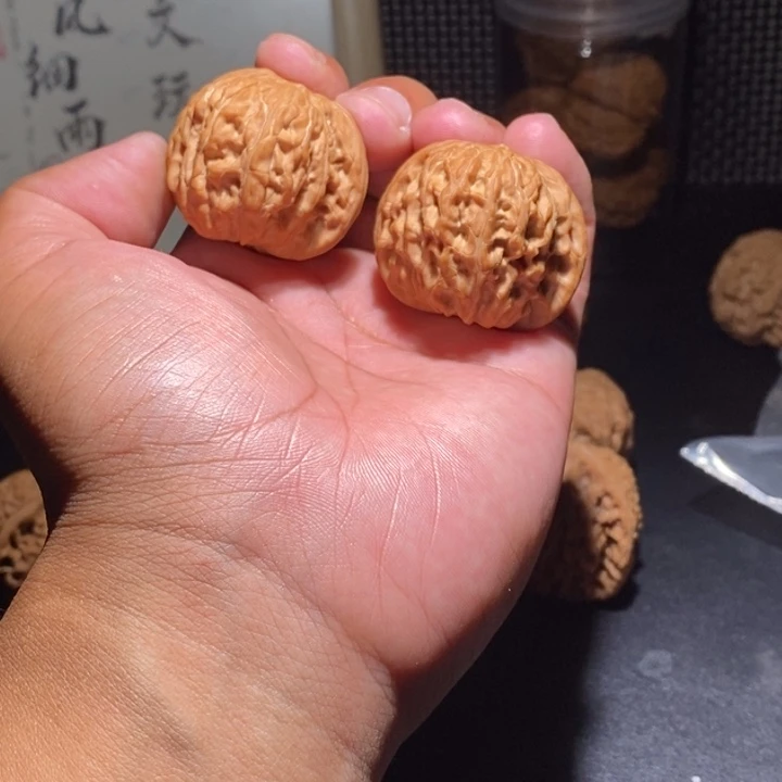把件文玩核桃怖*磨盘