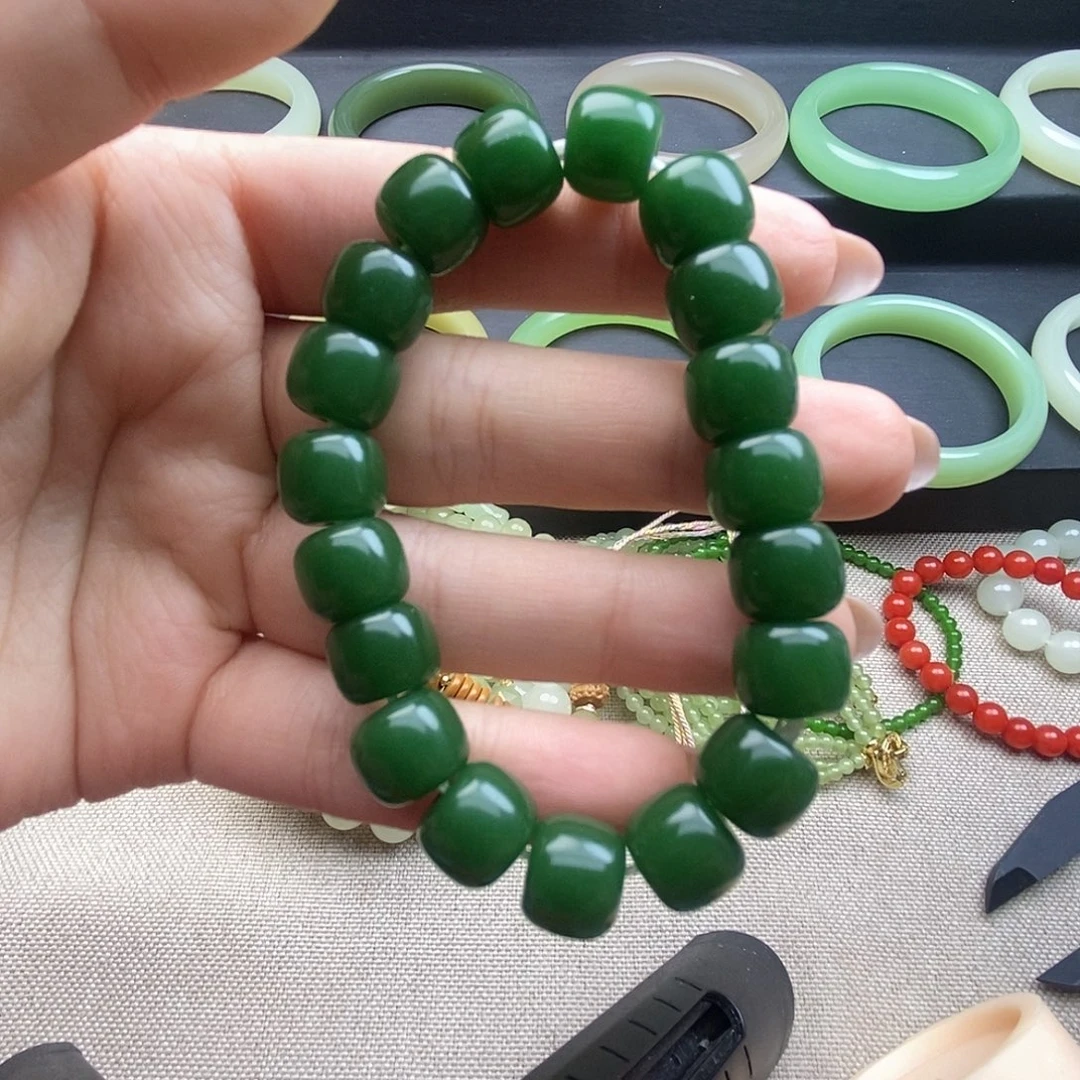 和田玉（糖玉）未镶嵌手镯