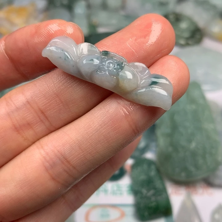 未镶嵌定制翡翠翡翠