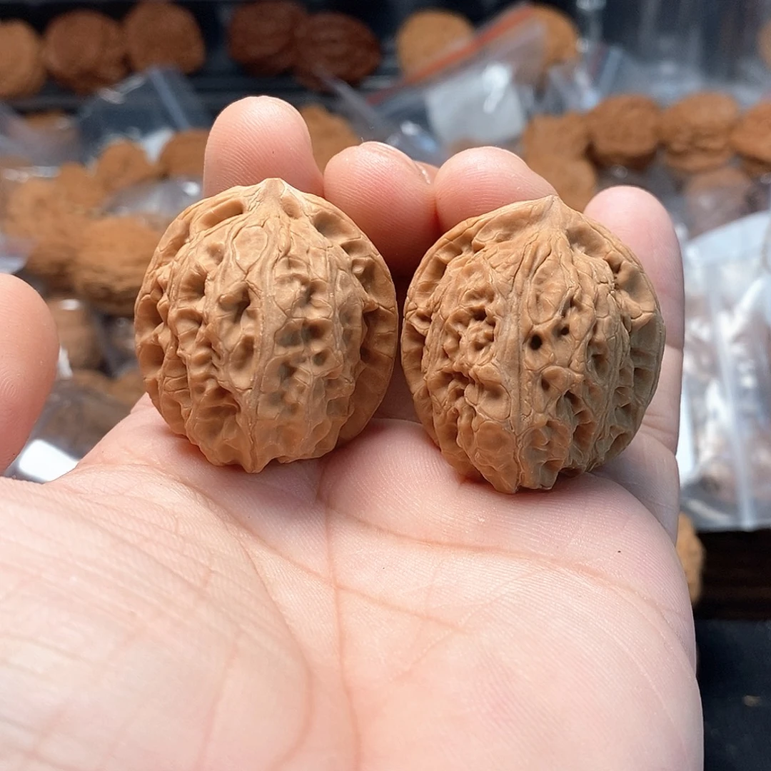文玩核桃火麒麟34-371