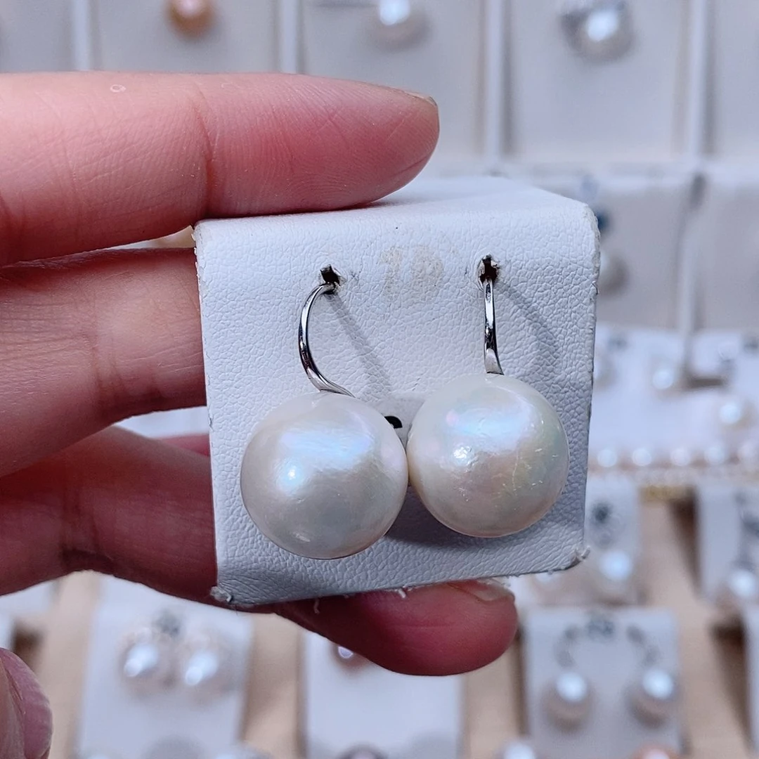 银S925镶嵌耳环淡水珍珠