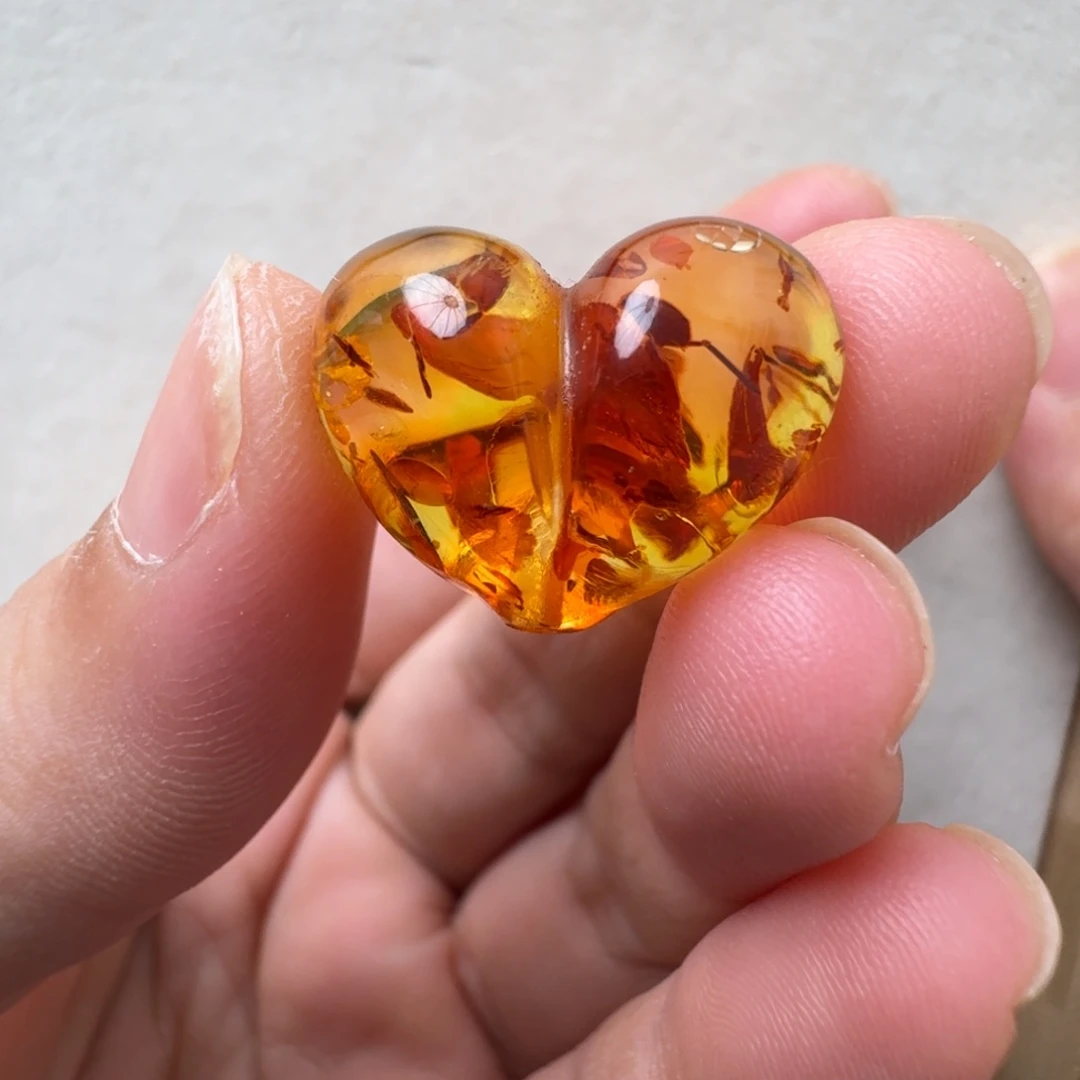 蜜蜡吊坠(不含链)未镶嵌