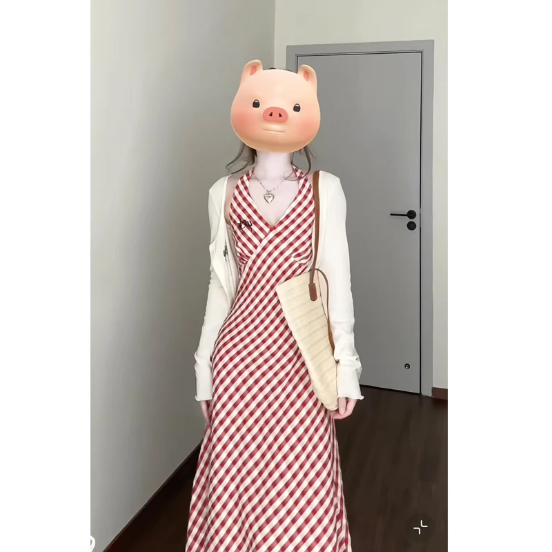 大码夏季新款复古格纹显瘦设计感挂脖高级感连衣裙开衫洋气穿搭