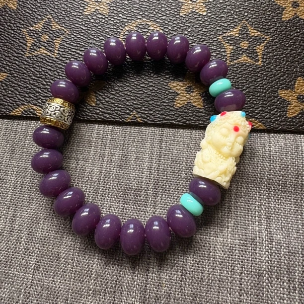 094精品手串（无礼盒）