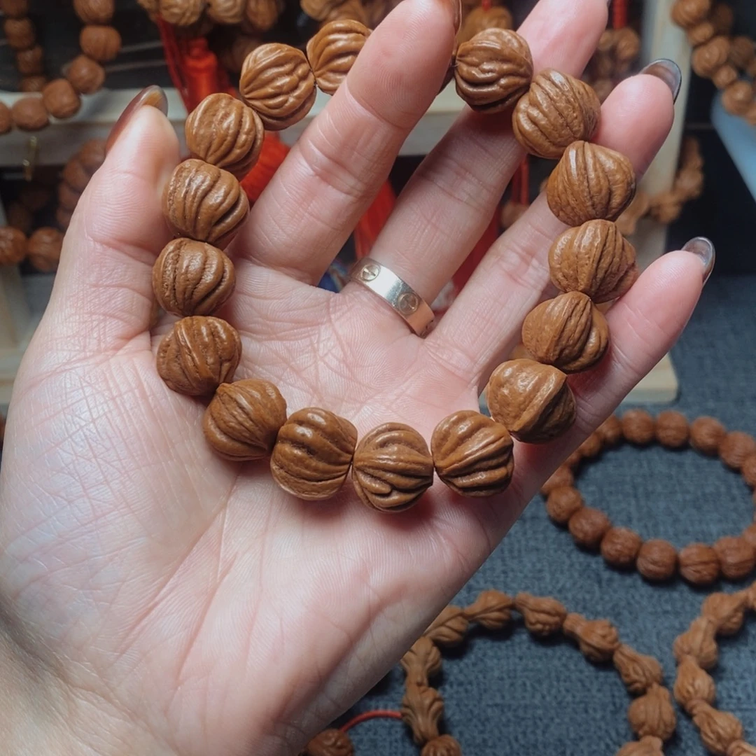 桃核吊坠龙纹桃枭