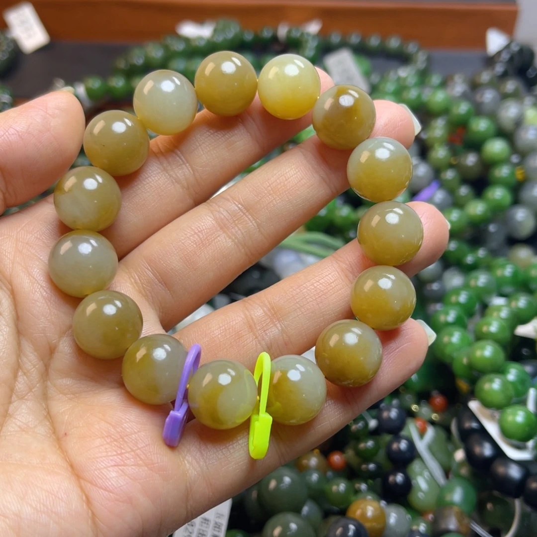 和田玉未镶嵌手链