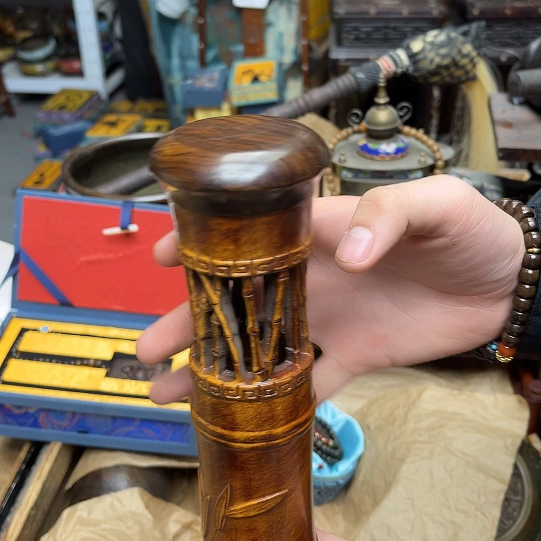 大叶紫檀（黑酸枝木类）