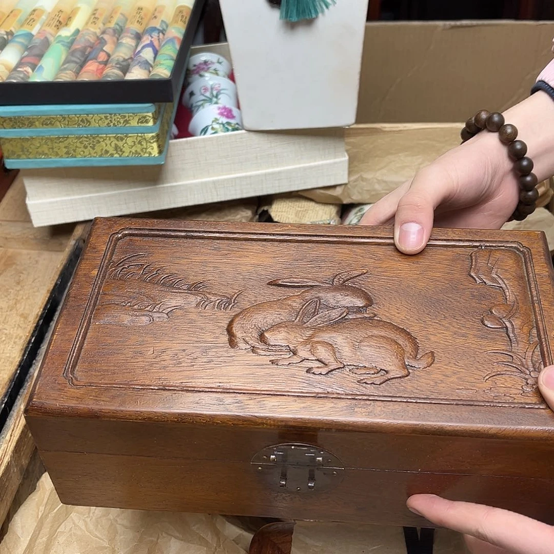 大叶紫檀（黑酸枝木类）