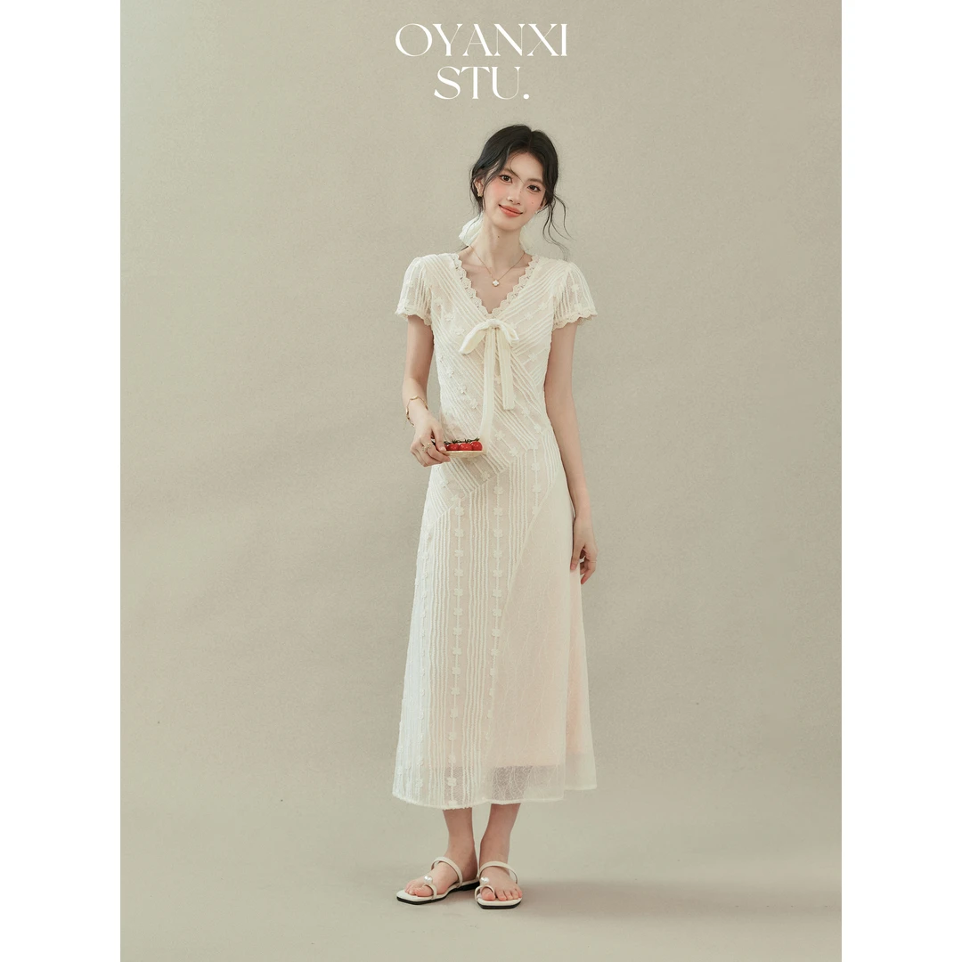 【清清】欧阳喜《繁花绮梦》蕾丝拼接V领杏色连衣裙女2025夏新款收腰