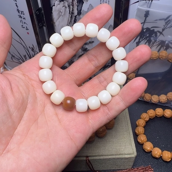 猴头核桃手串圆珠