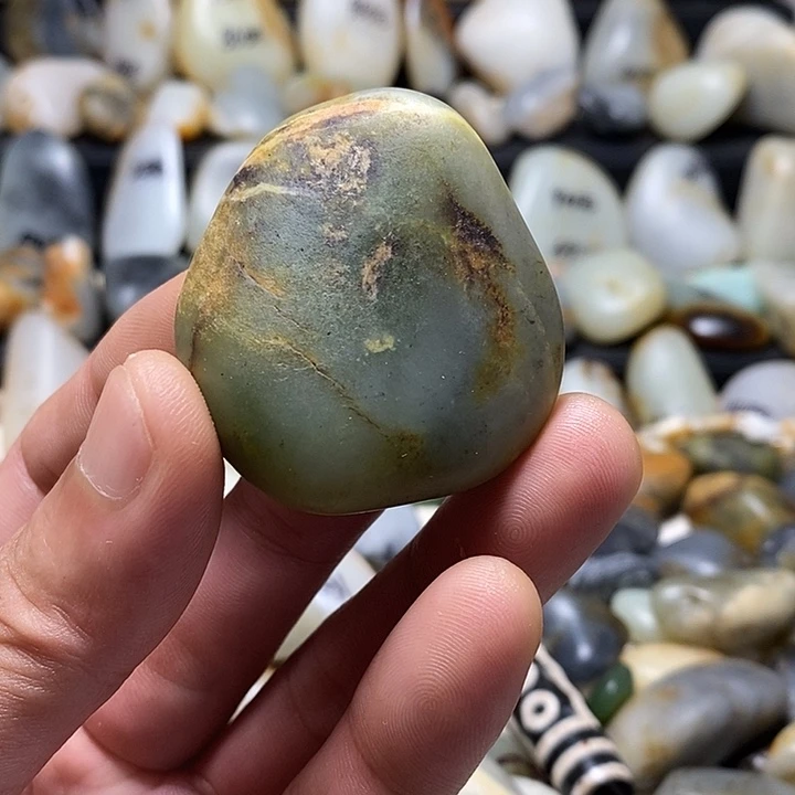 颈饰未镶嵌和田玉青花翠吊坠